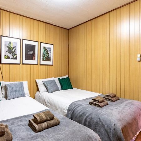 Type A Room 68平米 -ウル エスポワール那覇2- Kume Kültér fotó